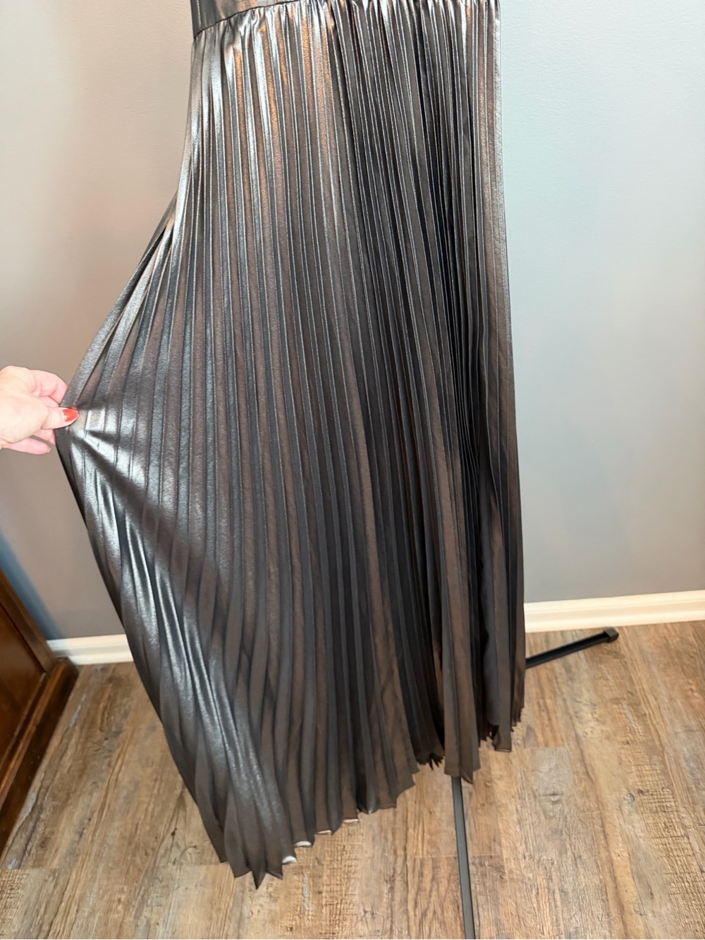 Banana Republic Odetta Metallic Pleated Maxi Dress - Gunmetal NWT - Picture 6 of 14